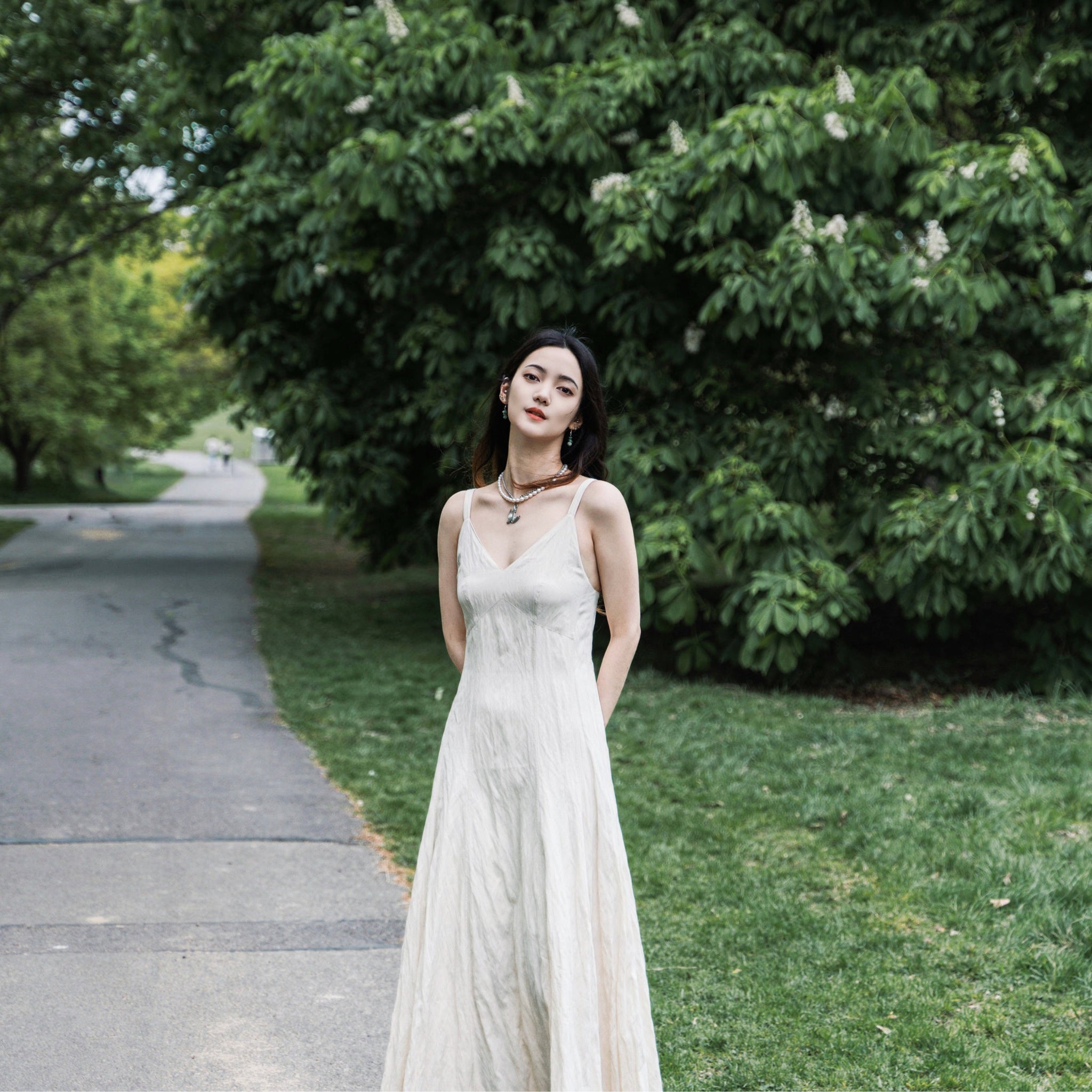 True Confidence Doesn’t Need a Logo: Discover xxlsmile’s Minimalist Fashion