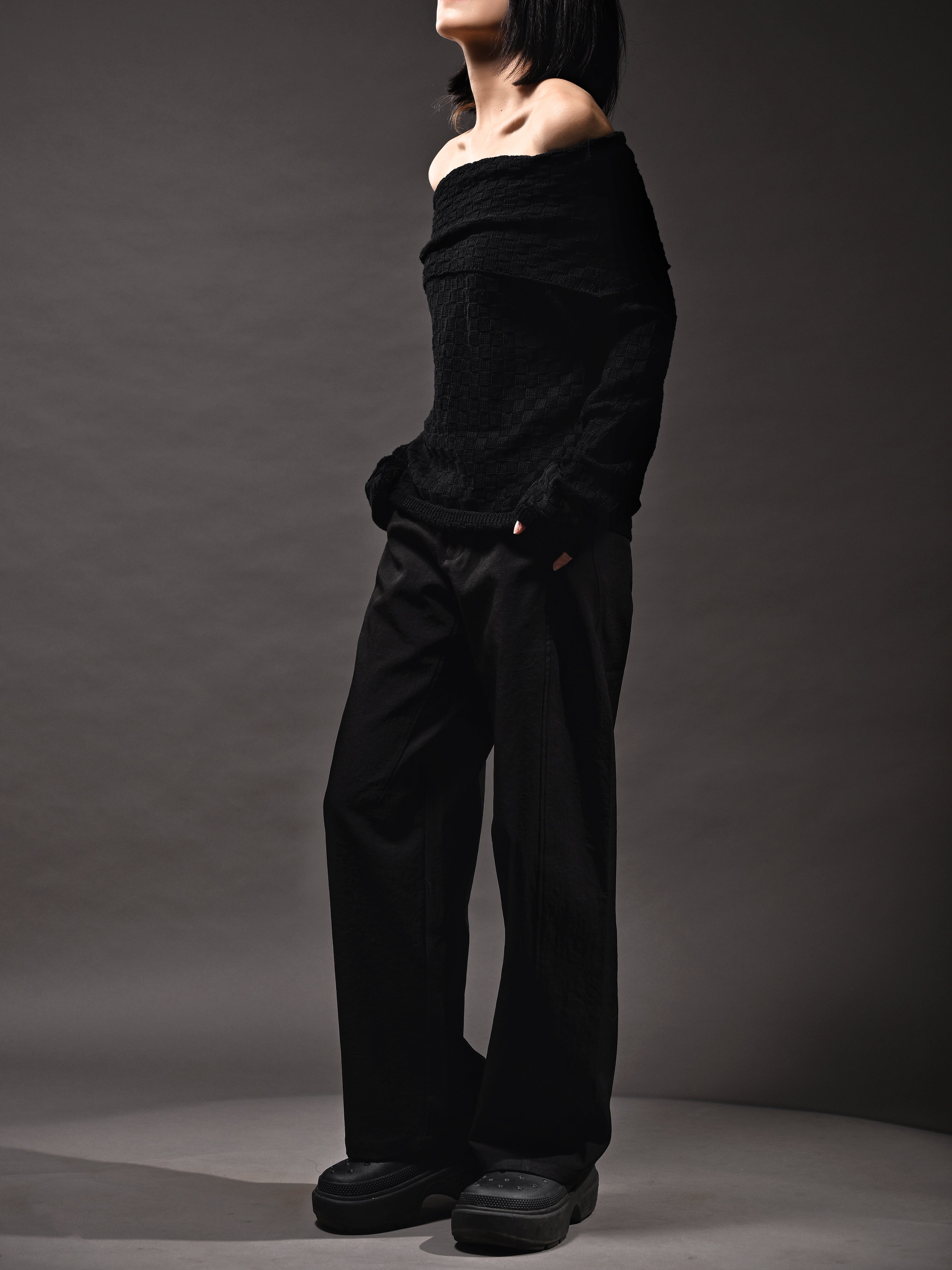 Off-Shoulder Top (Black)